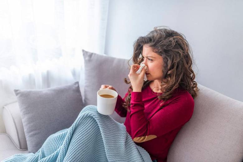 Selon cette étude, le virus du rhume pourrait aider à combattre celui de la Covid 19 dans notre corps !
