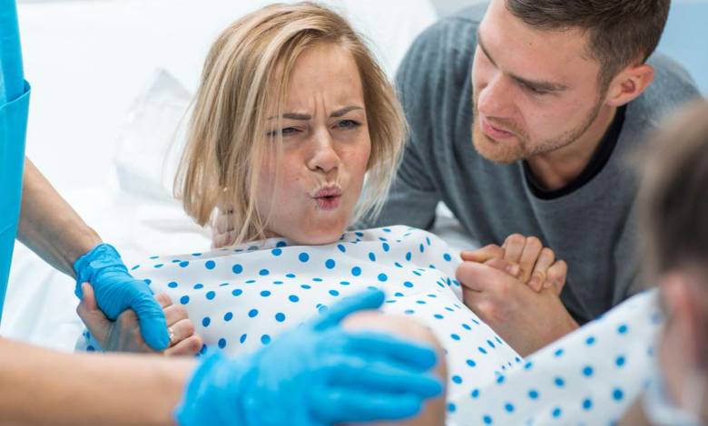 Pourquoi l’évolution n’a pas rendu l’accouchement plus facile pour les humains ?