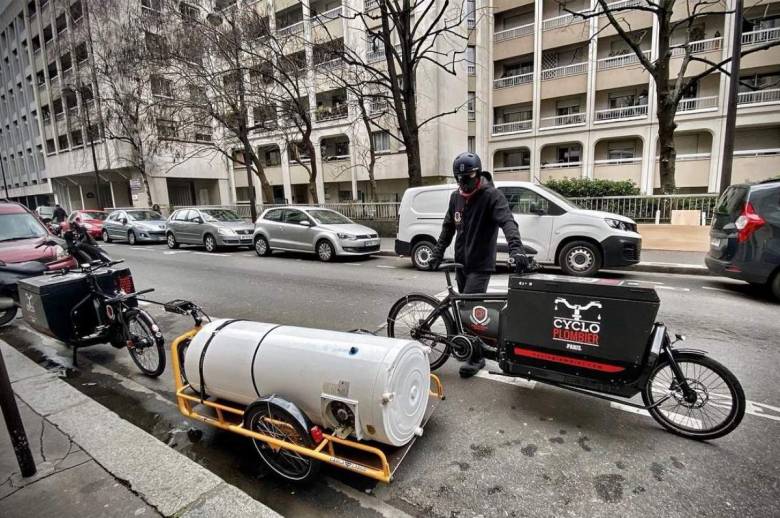 Cycloplombier, un concept qui veut révolutionner l'artisanat en ville en évitant les surprises et en roulant à vélo cargo