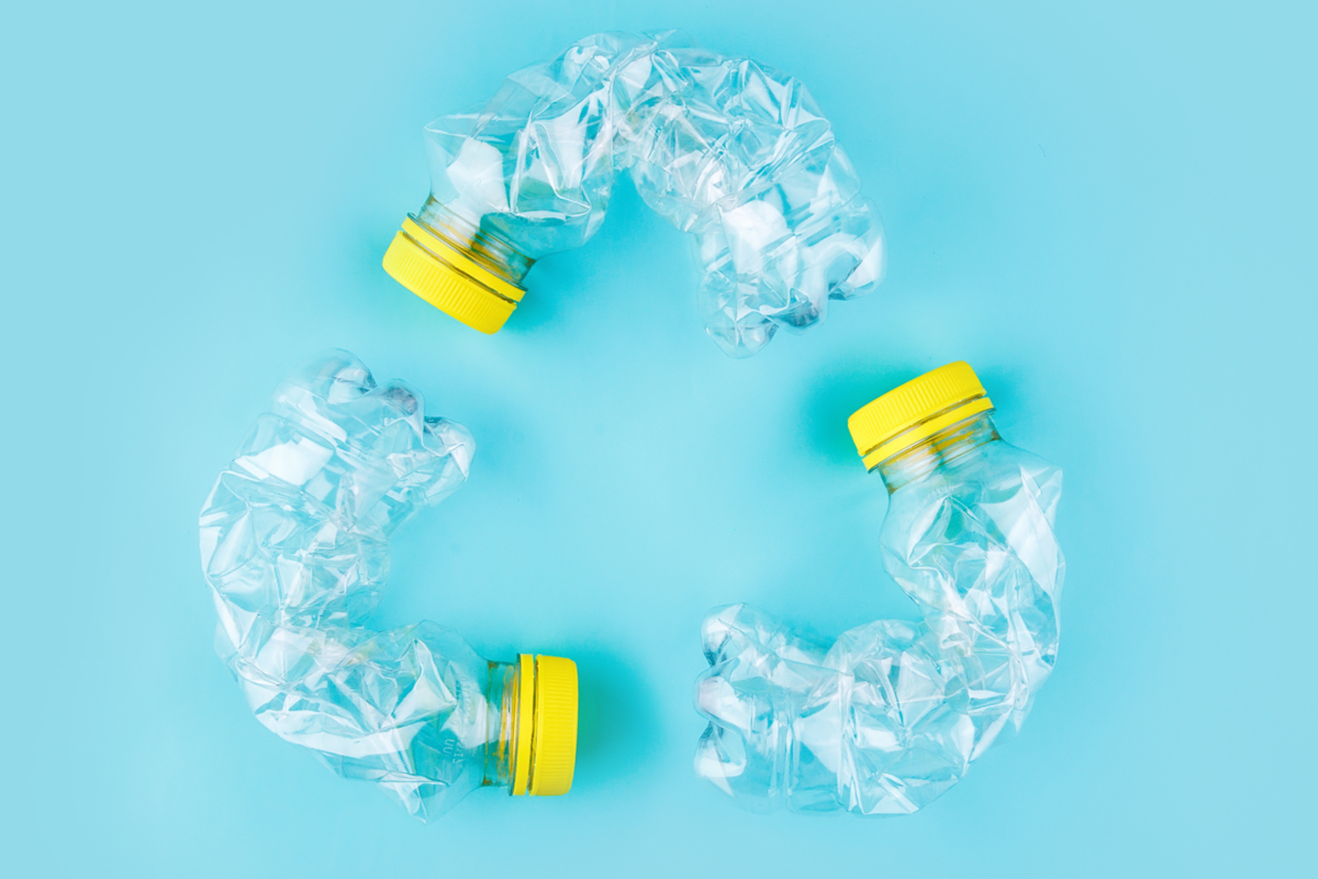 Faut-il écraser ou compresser les bouteilles en plastique pour le recyclage ?