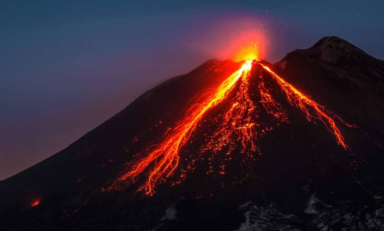 La NASA propose une nouvelle approche pour prédire les éruptions volcaniques.