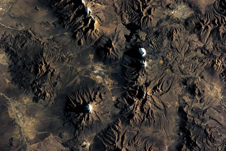 La NASA propose une nouvelle approche pour prédire les éruptions volcaniques.