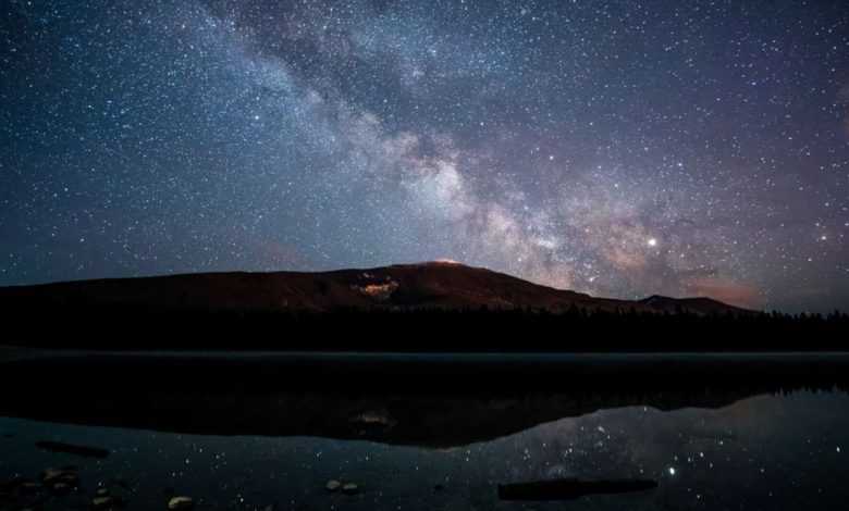 La disposition des galaxies dépend-elle d'un modèle ou est-elle le fruit du hasard ?