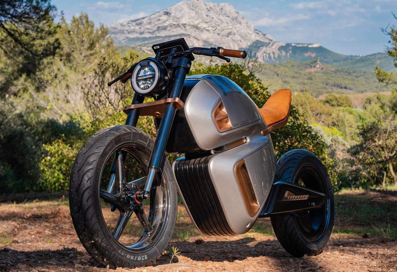 Nawa Racer : l’étoNawa Racer : l’étonnante moto électrique à supercondensateurs s’apprête à démontrer ses performancesnnante moto électrique à supercondensateurs dévoile ses performances