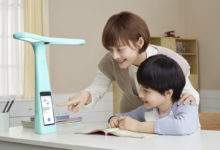 ByteDance, créateur de TikTok se lance dans l'éducatif, avec une lampe connectée, et intelligente !