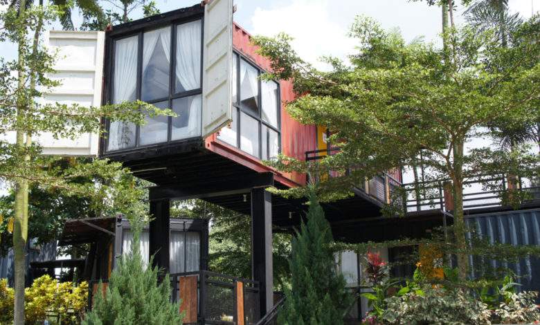 Et si après les maisons containers, nous avions les jardins ou piscines containers ?