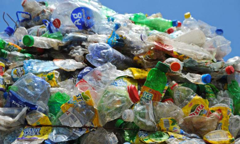 Chimie verte : des scientifiques transforment des déchets plastiques en arôme de vanille