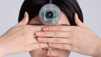 Un sud-coréen invente un gadget "troisième oeil" qui prévient ceux qui marchent les yeux rivés sur un écran, d'un obstacle imminent !