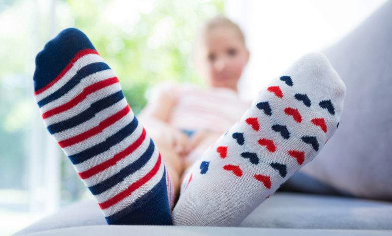 Le mystère des chaussettes qui disparaissent expliqué par la science !