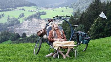 Camping-bike : un étonnant vélo qui se transforme en transat !