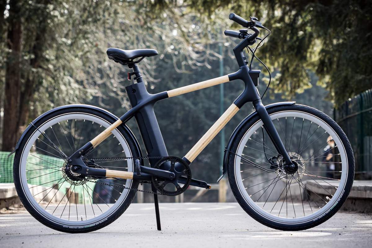 Möbius Bike : un étonnant vélo électrique fabriqué en bambou et en matières recyclées