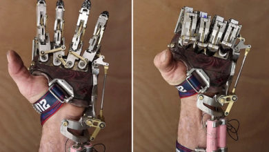 Steampunk : un ingénieur a conçu et fabriqué sa propre prothèse de main robotisée