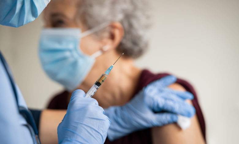 Decryptage : les effets secondaires des vaccins font-ils "sauter" vos contrats d'assurance !