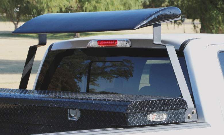 Il invente "une aile" aérodynamique en kit pour réduire la consommation des camionnettes à plateau