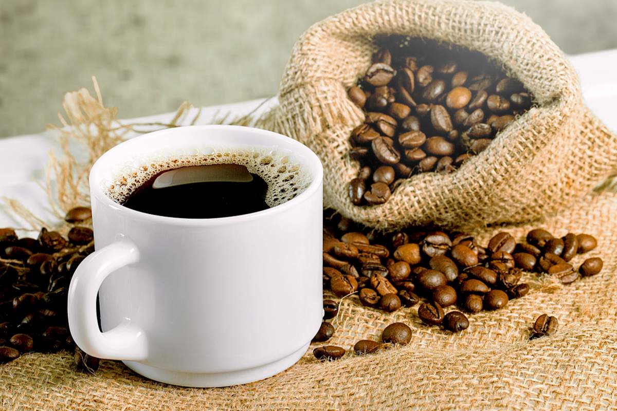 Et si vous optiez pour le café en grain ? Une alternative écologique et économique pour remplacer les dosettes !