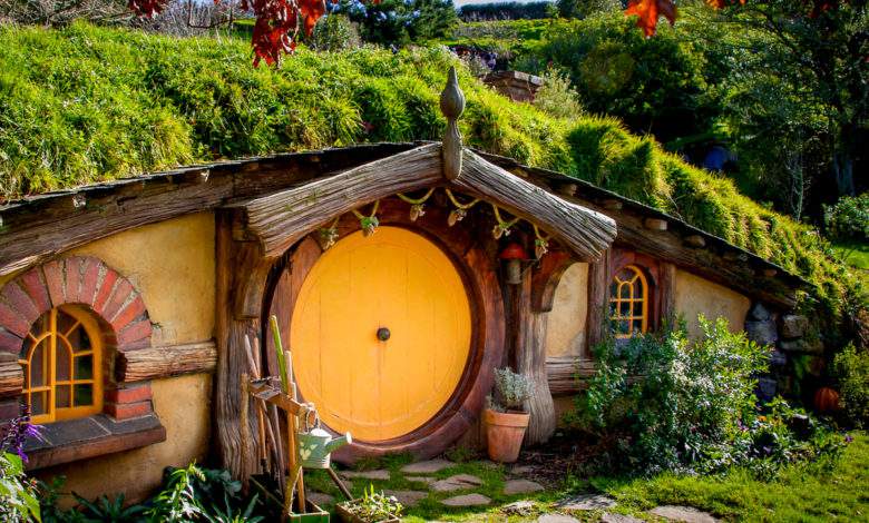 Un écossais travaillant chez IKEA s'est construit une petite maison de Hobbit pour seulement 2350€