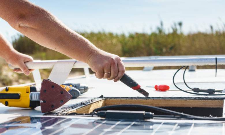 Maxeon : des panneaux solaires adhésifs et plus légers pour faciliter leur installation