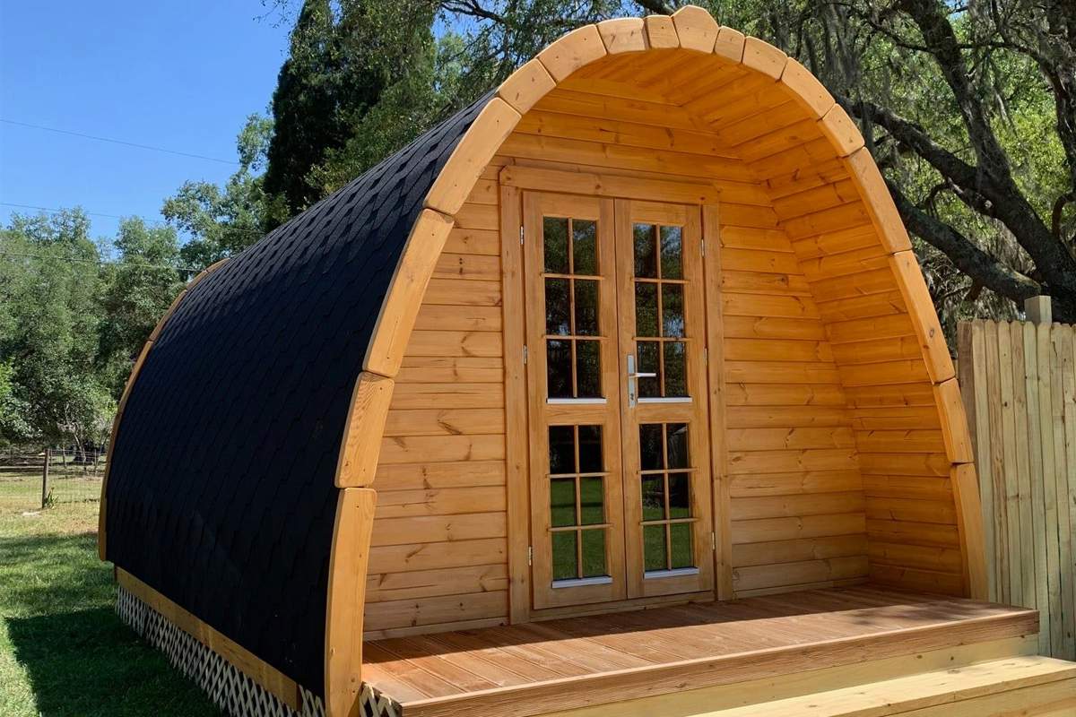Un nouveau concept de mini maison en bois : les glamping pods !