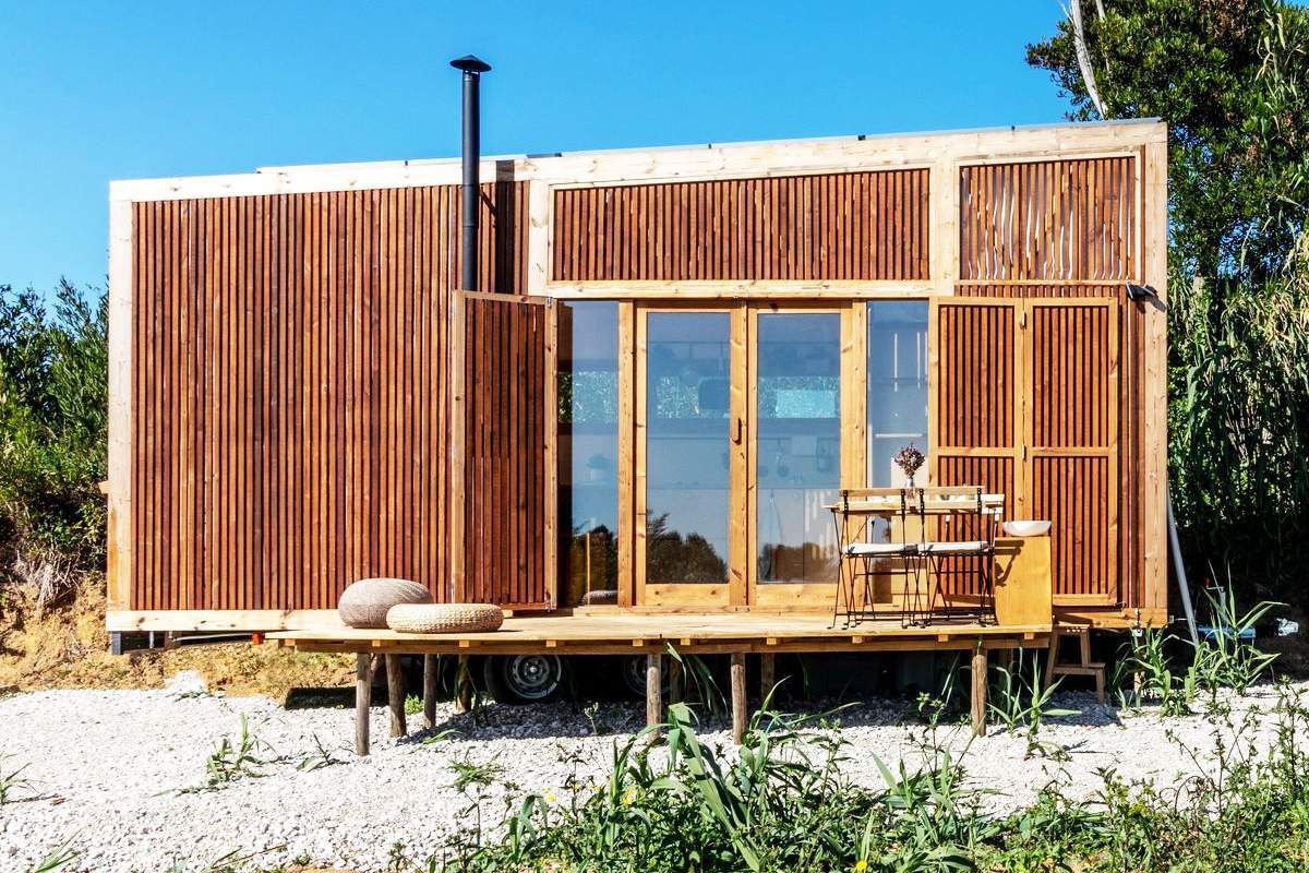 Tiny-House : URSA, une mico-maison sur roues fabriquée au Portugal (avec les plans)