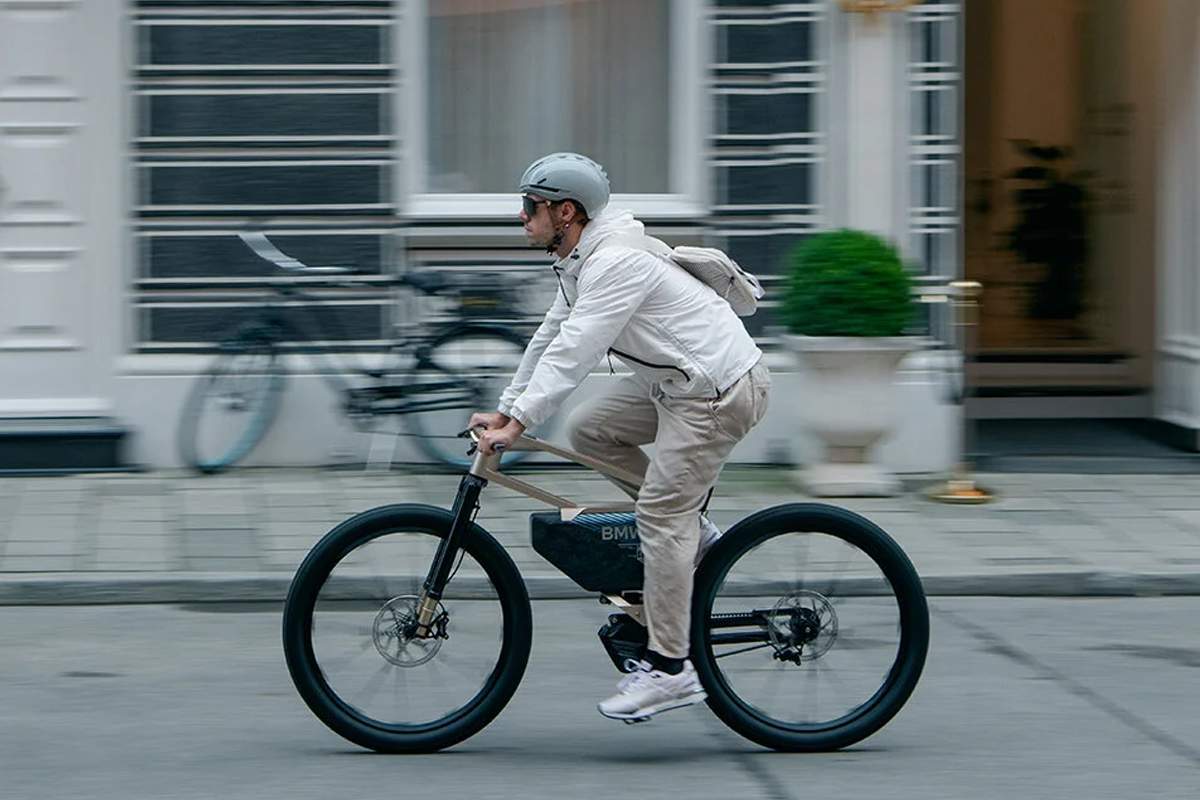 BMW dévoile un très puissant vélo électrique filant à plus de 60 km/h !