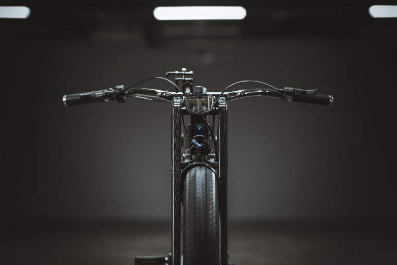 CrownCruiser : un très puissant (1000W) et endurant (160KM) vélo électrique