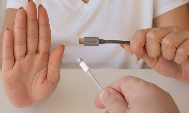 Cable USB-C et APPLE