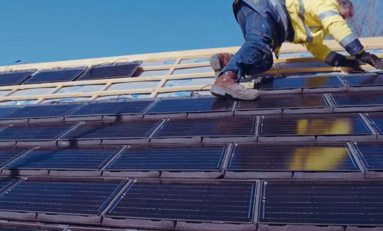 Edilians : des tuiles photovoltaïques en terre cuite pour remplacer les panneaux solaires disgracieux
