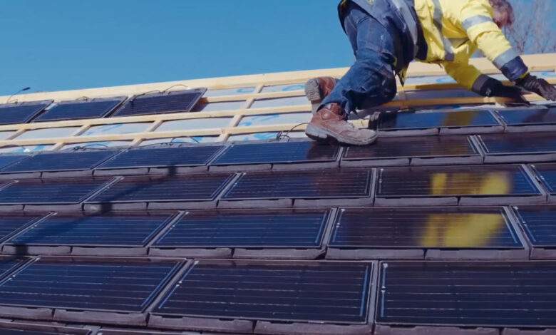 Edilians : des tuiles photovoltaïques en terre cuite pour remplacer les panneaux solaires disgracieux