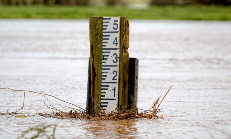 Montée des eaux : ce spécialiste du climat préconise une "désurbanisation" des littoraux pour nous protéger !