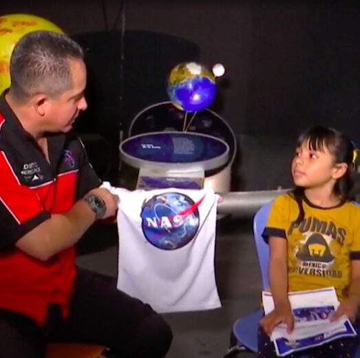 Plus intelligente que Hawking ou Einstein, cette fillette de 9 ans veut devenir astronaute