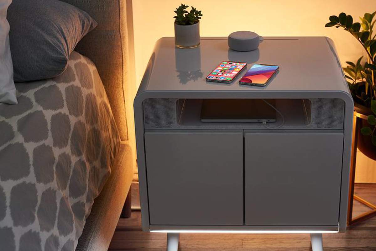 Sobro Smart Side Table, une mini table d'appoint intelligente avec frigo  intégré - NeozOne