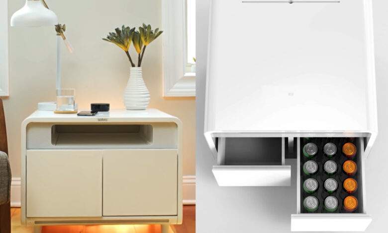 Sobro Smart Side Table, une mini table de chevet avec frigo intégré