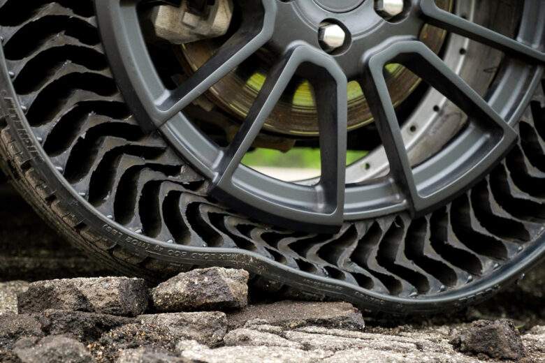 Un pneu UPTIS peut durer trois fois plus longtemps qu’un pneu classique