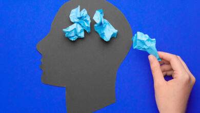 Les modifications de la cognition et de la mémoire précèdent les signes évidents de la maladie d’Alzheimer.