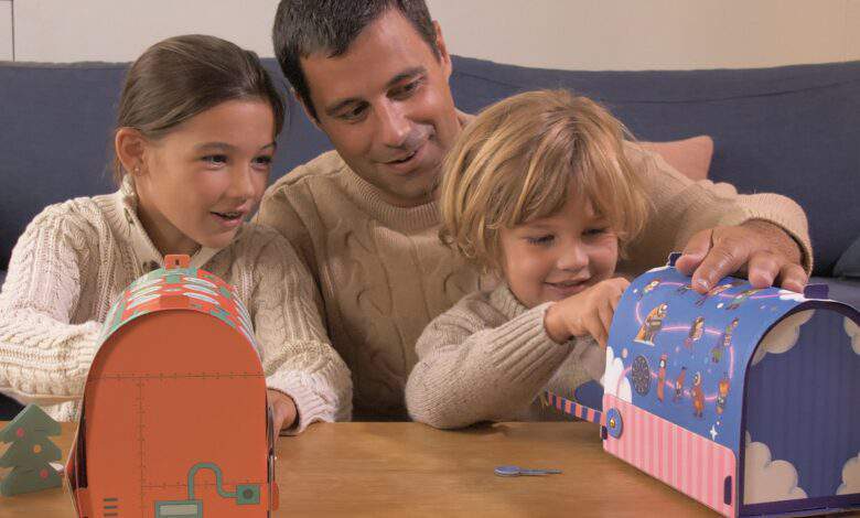 Redécouvrez les traditions de Noël en famille avec les calendriers de l'avent Pandacraft