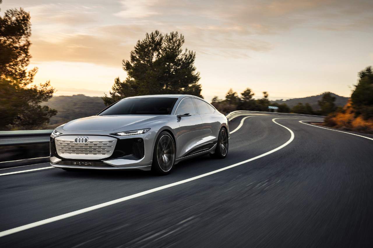 Audi dévoile l'A6 E-tron, une voiture 100% électrique prévue fin 2023