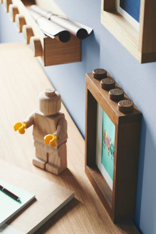 LEGO dévoile une incroyable collection de meubles et accessoires en bois 