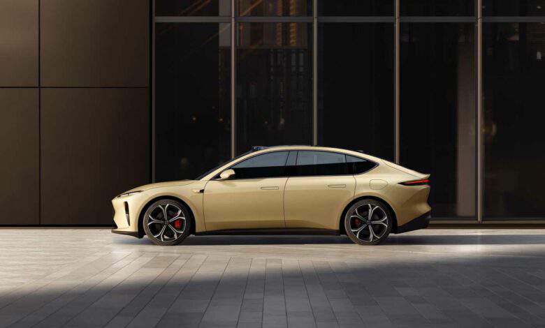 Le constructeur chinois NIO annonce l'arrivée de la ET5 qui viendrait directement concurrencer la TESLA Model 3 !