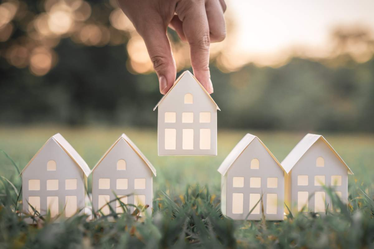 Tours : le village solidaire "La Maison" composé de tiny-houses accueille ses premiers résidents