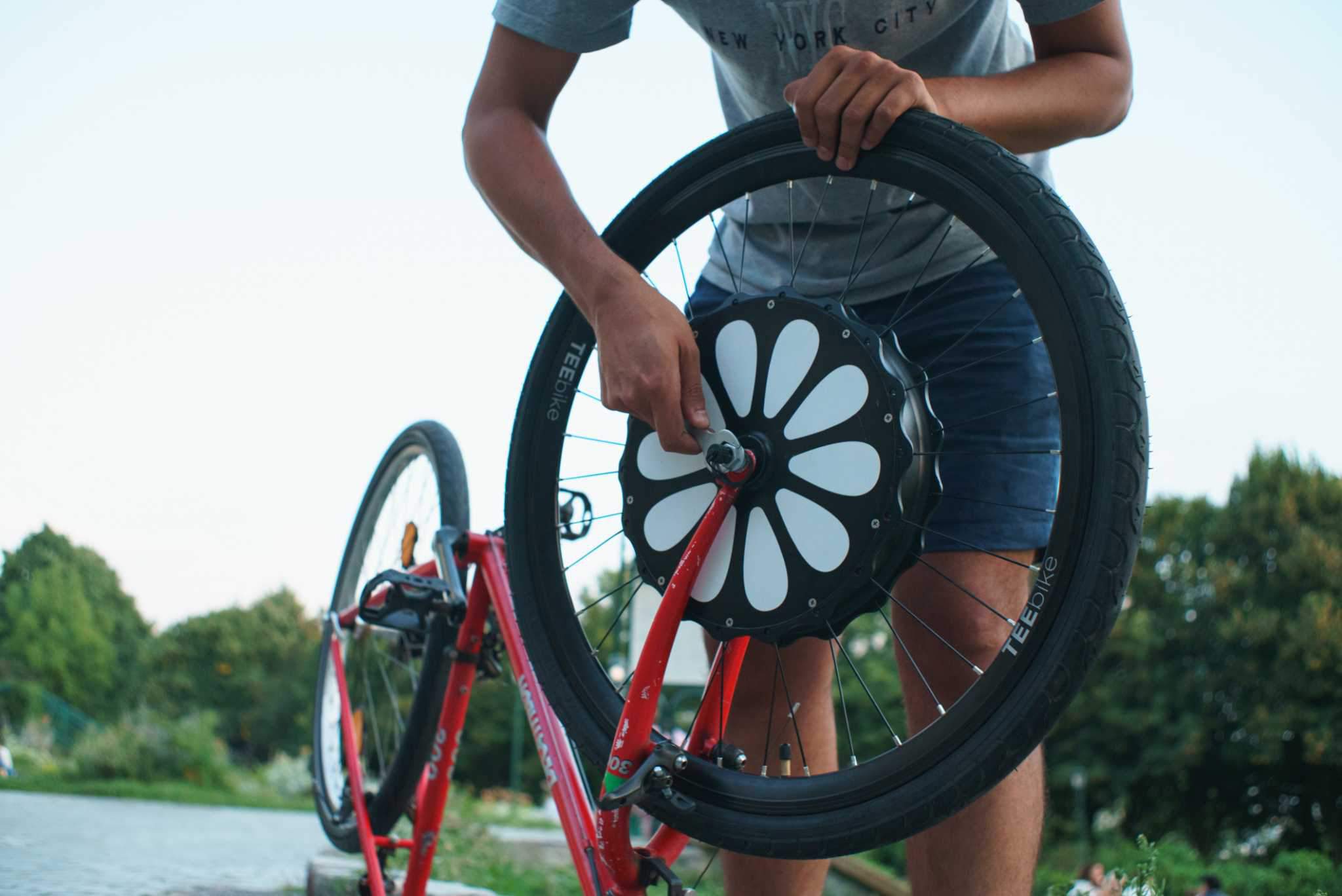 Vélo électrique : Le kit d'électrification Teebike affiche une belle promotion sur Darty et Fnac