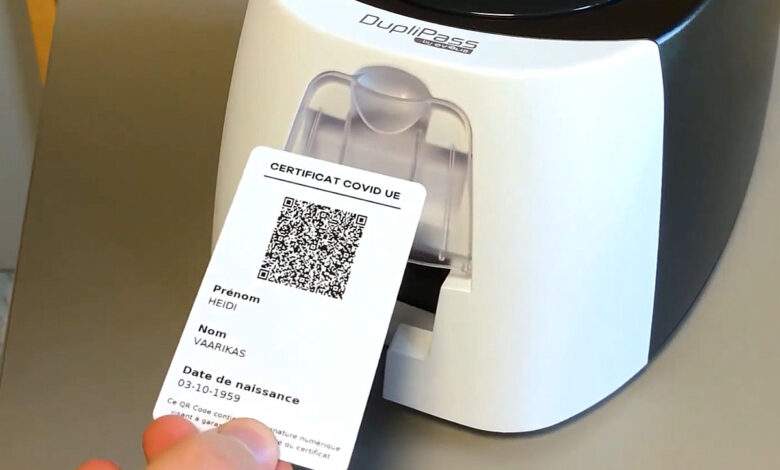 Duplipass, une imprimante pour imprimer le pass vaccinal au format carte de visite.