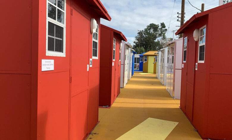 Des Tiny Houses colorés pour les sans abris