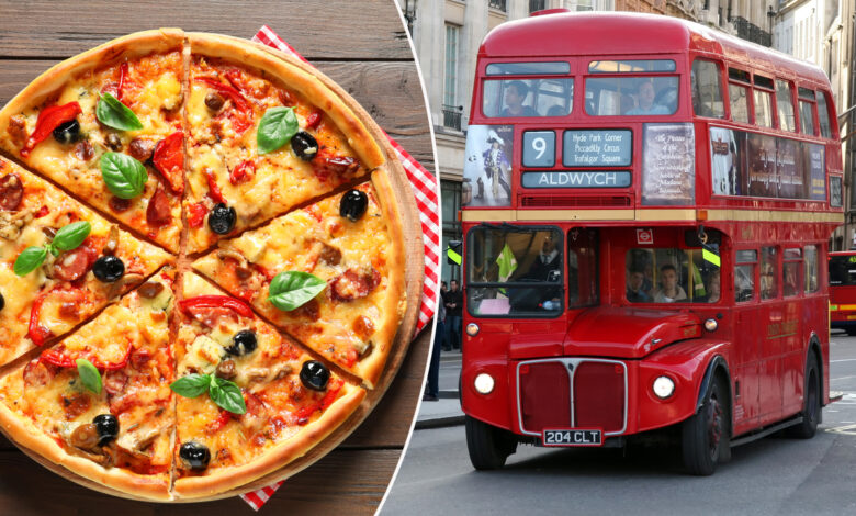 Un bus anglais rouge transformé en pizzeria