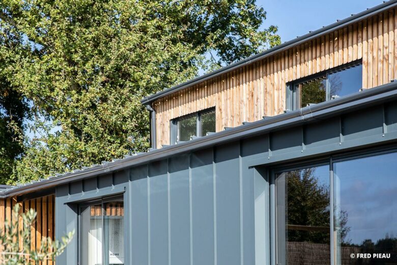 Une maison container sur deux étages