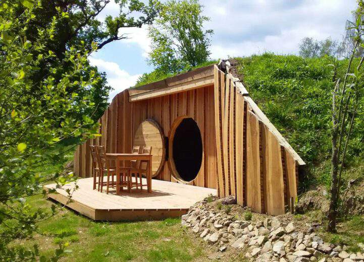 Maison de Hobbit au Bord de l'eau