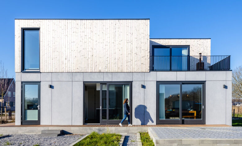 Villa avec terrasse sur le toit