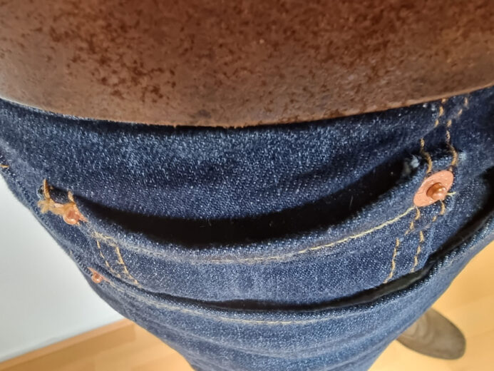 Poche d'un jeans Levis 505