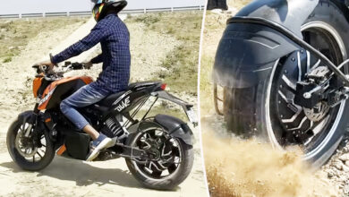 Un KTM Duke transformée en moto électrique très puissante