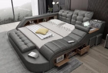Un lit king Size connecté