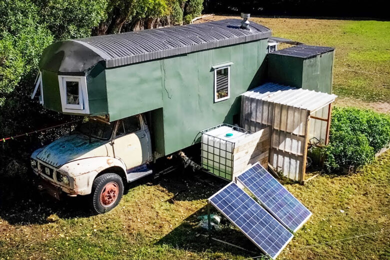 Un camion Bedford transformé en Tiny House